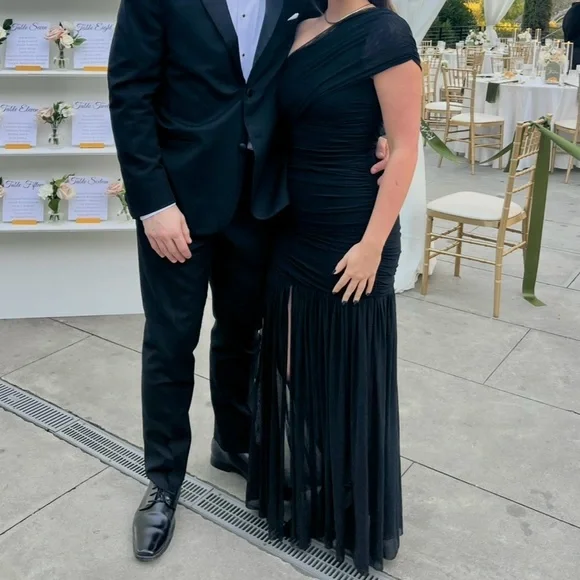 Amazon Elegant Long Dress One Shoulder Sleeveless Ruched Bodycon Evening Dress - Picture 7 of 8